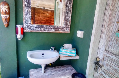 Mushroom Bay House | Naturale Guest House