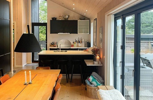 Holbaek House | Nature and calm in modern home on Tuse Næs