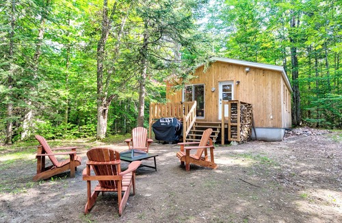 Saint-Calixte Ski Chalet | Nature and relaxation stay with fireplace - small dogs accepted
