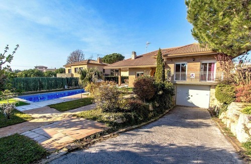 Sils Villa | Nature, beach and fun in Costa Brava!