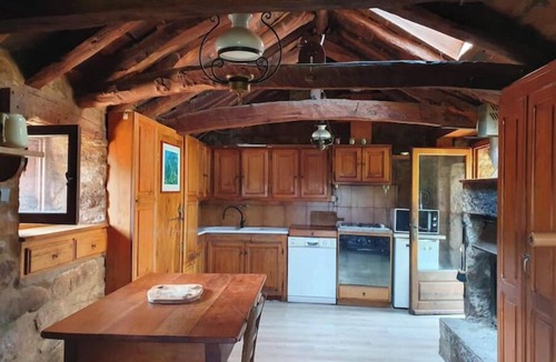 Malarce-sur-la-Thines House | Nature break in the mountains