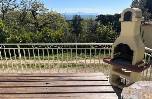 Villarzel-du-Razes House | Nature break, French Villa