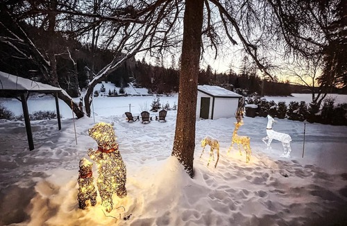 Saint-Alphonse-Rodriguez Ski Chalet | Nature & Comfort by the Water | Chalet O Hara