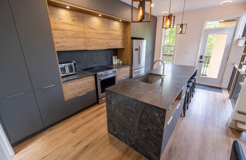 Saint-Brigitte-de-Laval House | Nature | Comfort & SPA | Chalet Moderno
