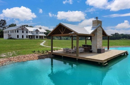 Grimes County House | Nature, Comfort, Elegance: 162 Acre Ranch-Resort