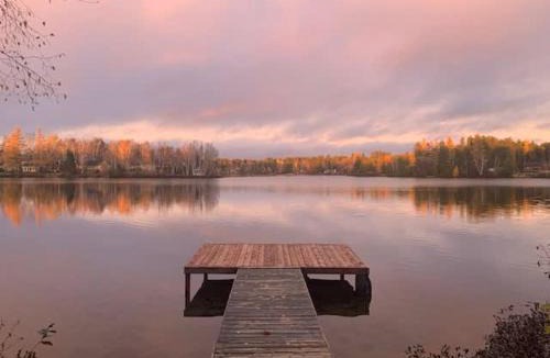 Saint-Honore Ski Chalet | Nature Comfort & Lake Access - Le St-Ho