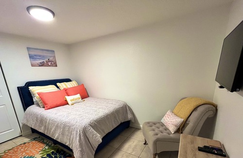 Lakeside House | Nature Cozy Home