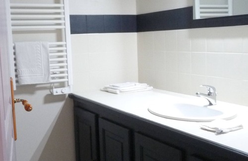 Chateau du Loir Bed & Breakfast | nature detente B and B