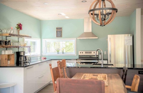 Baie-St-Paul Ski Chalet | Nature de Charlevoix 7: Nature Views & Hot Tub