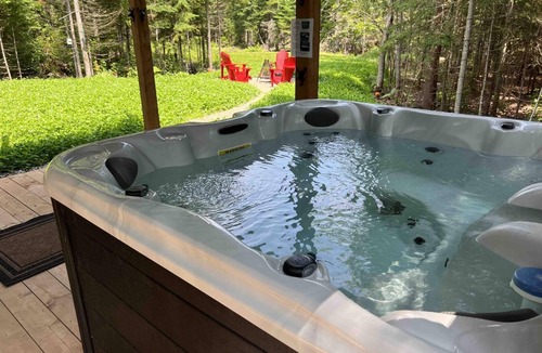 Baie-St-Paul Ski Chalet | Nature de Charlevoix 7: Nature Views & Hot Tub