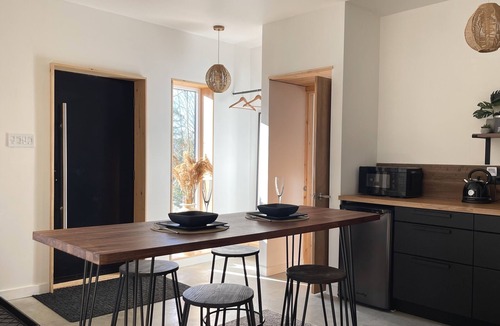 La Peche Apartment | Nature Eco Suite in Wakefield Quebec.
