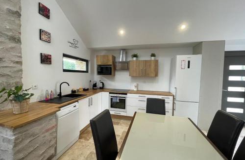 Bellevue House | Nature en ville - Maison 3 chambres - Jardin - Parking