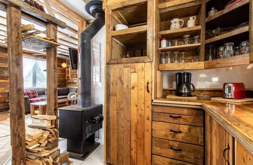 Notre-Dame-de-Lourdes Ski Chalet | Nature Escape & Comfort | Chalet Le Mignon