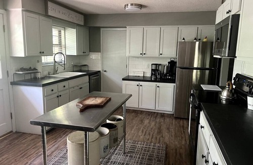 Winslow House | Nature Escape|Pond|ATV Friendly|Sleeps 12+|Game Rm
