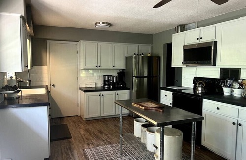 Winslow House | Nature Escape|Pond|ATV Friendly|Sleeps 12+|Game Rm