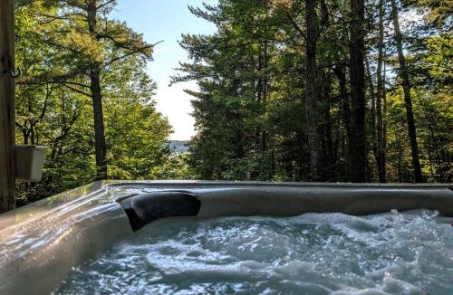 Lac Sainte-Marie Ski Chalet | Nature Escape with Spa - L'heritage du Lac