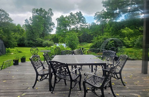 Whittaker House | Nature-Filled Family Retreat Near Ann Arbor I Gardens, Bonfire & Wildlife