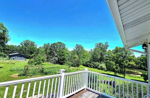 Whittaker House | Nature-Filled Family Retreat Near Ann Arbor I Gardens, Bonfire & Wildlife