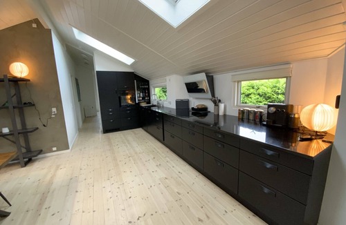 Kirke Hyllinge Cottage | Nature, fjord and fun near Roskilde