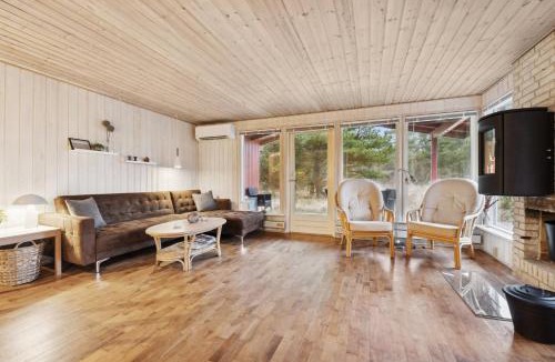 Romo House | Nature-Focused Cottage Near Sea And Beaches