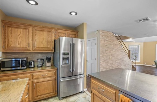 Monroe House | Nature Getaway: Charming Villa Near Trails and Parks