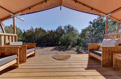 Johnson City RV Rental | Nature Glamping Stay with Fire Pit