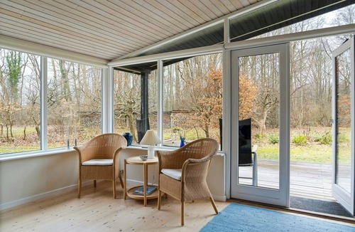 Stege House | Nature-immersed cottage by Camønoen on Møn