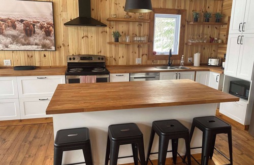 Notre-Dame-Des-Bois Ski Chalet | Nature & Incredible View | Le chalet de Tãra