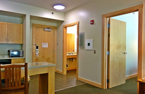 Howard Hotel | Nature Inn At Bald Eagle