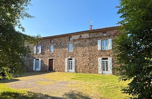 Pampelonne House | Nature, peace and comfort - Welcome to Maymac