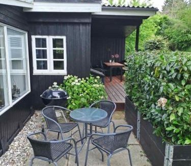 Næsby Strand House | Nature Peace And Coziness Near Forest And Beach