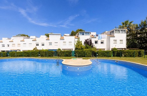 Cap de Salou Ski Chalet | NATURE PLUS - Barbecue - Jacuzzi - Pool
