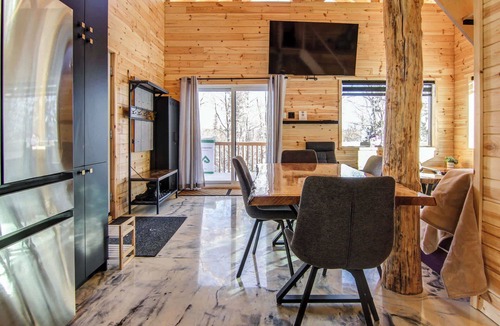 Sainte Rose du Nord Ski Chalet | Nature & Relaxation | Chalet du Sommet