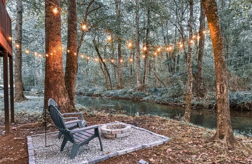 Cave Spring Cabin | Nature's Cedar Creek Getawayn