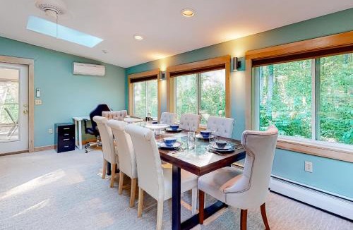 Damariscotta House | Nature's Nook