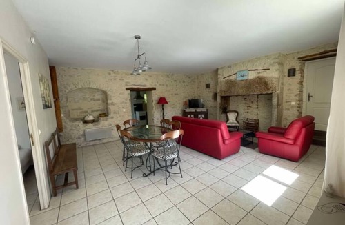 Martel Bed & Breakfast | ⭐ Nature stay with pool & jacuzzi - 6 pers