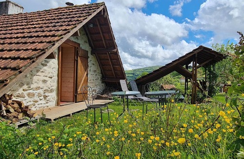 Broye House | Nature-themed Bed and Breakfast