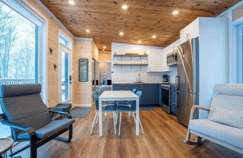 La Minerve Ski Chalet | Nature - Tranquility - Hiking | Chalet FloFie