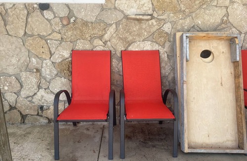 Kingsville Cottage | "Nature Wakes, You Rest". Never pay a cleaning fee!