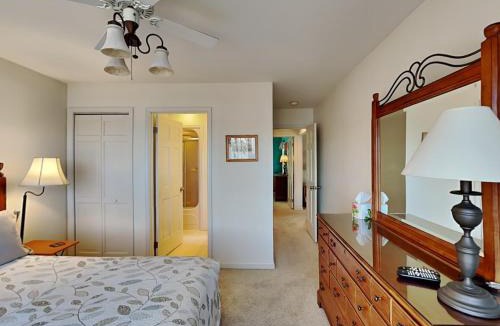 Blakeslee House | Natures Retreat