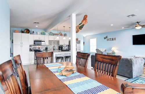 Shibui Sands House | Nauti Mermaid~Private Pool~Sleeps 14~Dog Friendly