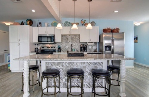 Shibui Sands House | Nauti Mermaid~Private Pool~Sleeps 14~Dog Friendly