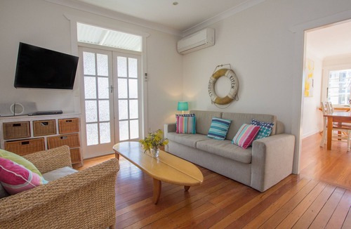 Currarong House | Nautica Beach Cottage