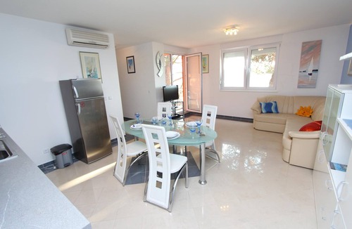 Novigrad Apartment | NAUTICA Two-Bedroom Apartment