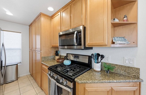 Mission Beach House | Nautical Beach House 2 | 3BR Steps to Beach + Deck