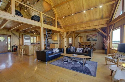 Morehead City House | Nautical Getaway-Sound Front Home in Beaufort
