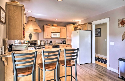 Lubec Cottage | Nautical Lubec Cottage w/Fire Pit & Grill!