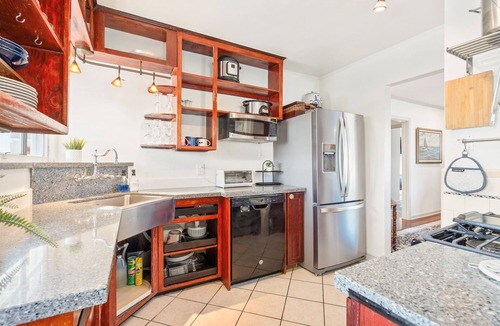 South San Francisco House | Nautical Pirate Home Near Park & Trails | 3BR South SF