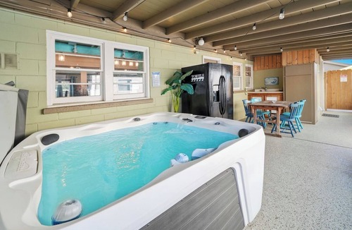 Laguna Beach Estates House | Nautical Rose: Heated Pool, Hot Tub, Fire Pit,16+