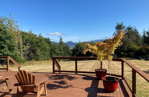 Lopez Island Cabin | ⚓️ Nautical Sea Cabin with Water View ⚓️